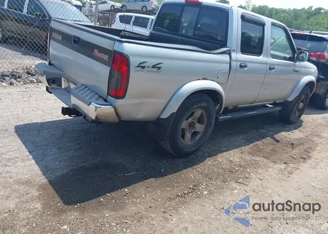 2000 Nissan Frontier Se-V6/Xe-V6 from USA, damaged, VIN 1N6ED27Y3YC354331